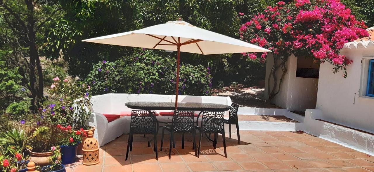 B&B Rural El Oasis Almuñécar Exteriör bild